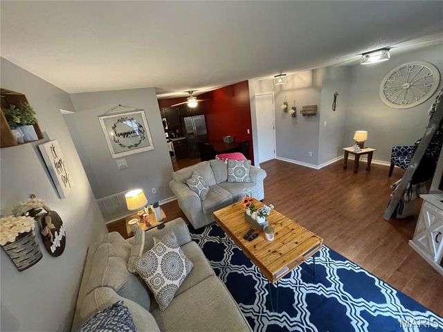 3417 Country Stone Manor Drive F, Manchester, MO 63088