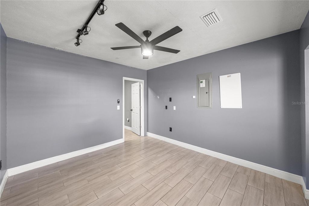 Image 18 of property listing at 6460 PECAN COURSE, Ocala, FL 34472