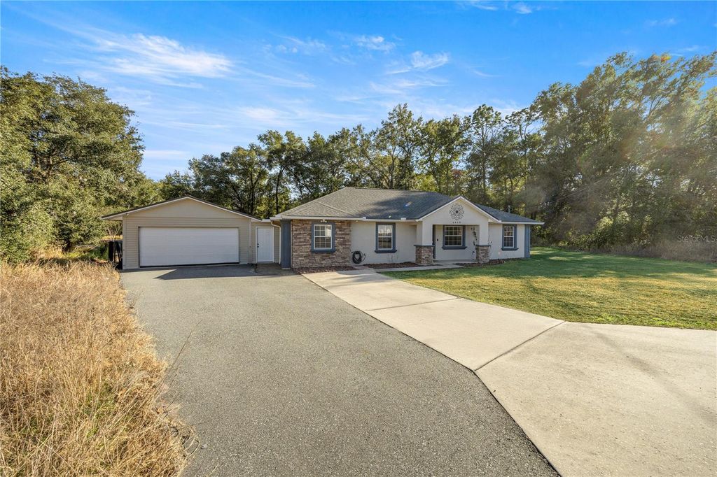 Image 3 of property listing at 6460 PECAN COURSE, Ocala, FL 34472