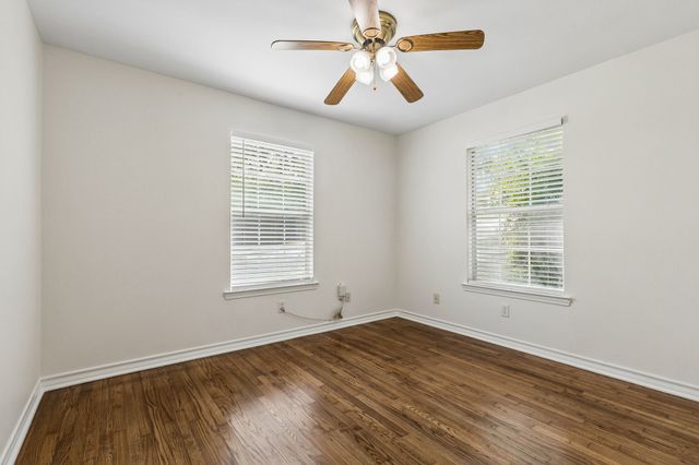 1516 Baxley Street, Carrollton, TX 75006