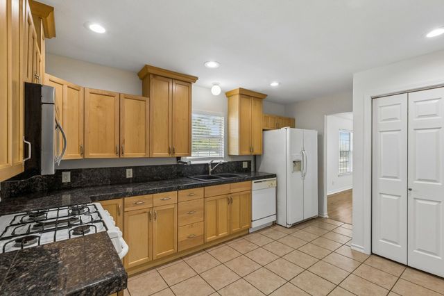 1516 Baxley Street, Carrollton, TX 75006