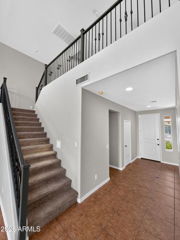 728 W DESERT CANYON Drive, San Tan Valley, AZ 85143