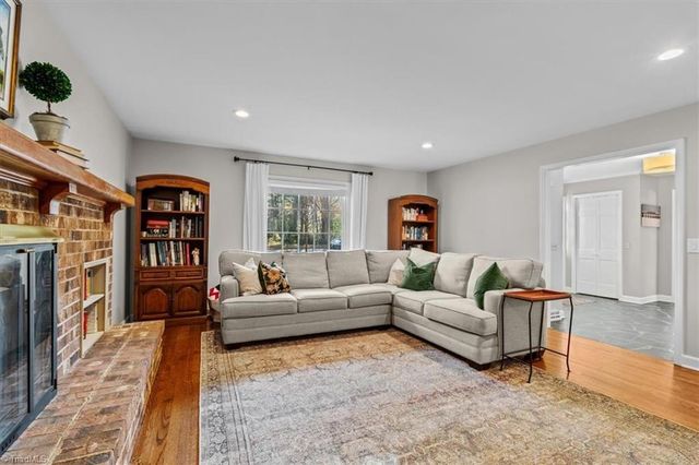 1500 Hobbs Road, Greensboro, NC 27410