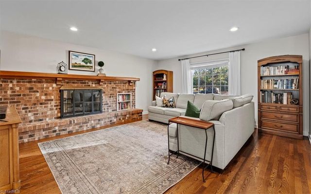 1500 Hobbs Road, Greensboro, NC 27410