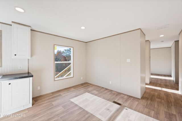 123 Friendship Lane, Rockwood, TN 37854