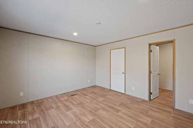 123 Friendship Lane, Rockwood, TN 37854