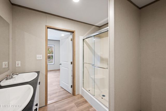 123 Friendship Lane, Rockwood, TN 37854