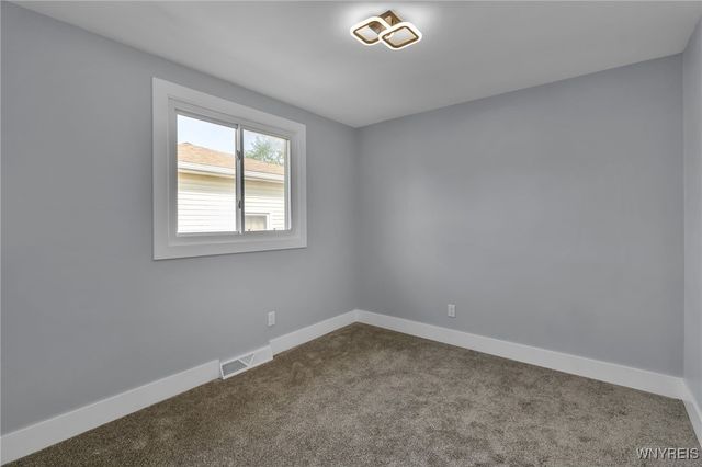 27 Basswood Drive, Cheektowaga, NY 14227