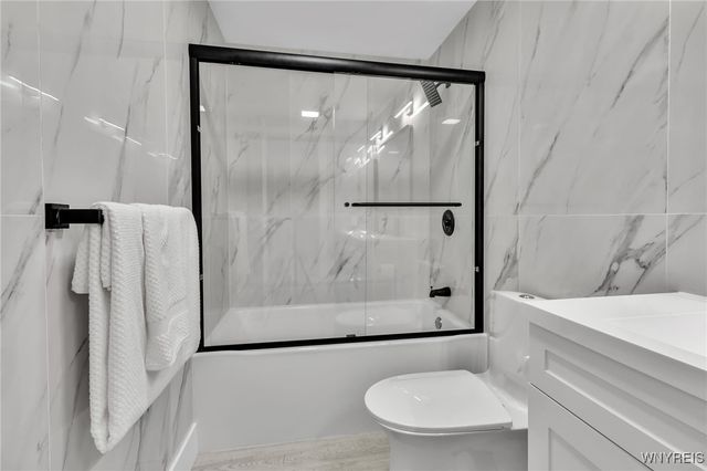 27 Basswood Drive, Cheektowaga, NY 14227