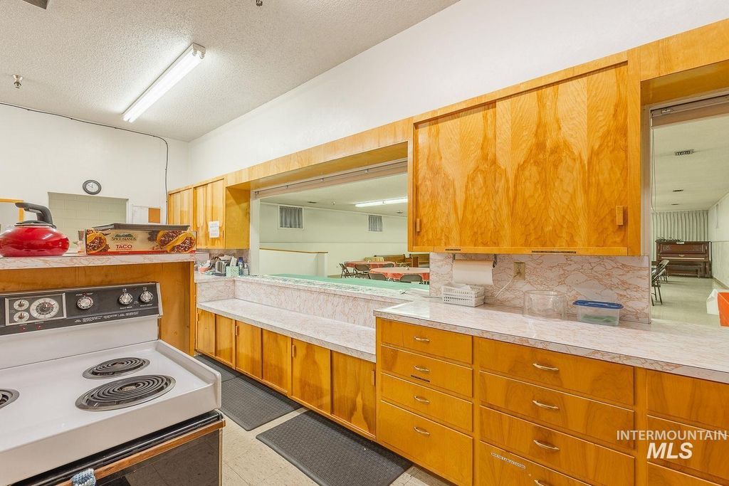 408 N Garden St, Boise, ID 83706 photo 37