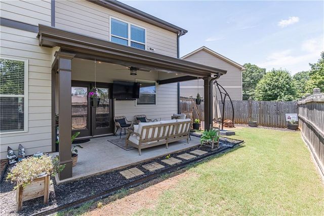 5703 Shore Isle Court, Flowery Branch, GA 30542
