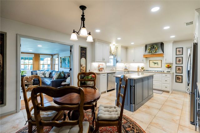 173 San Jose Drive, Springdale, AR 72764