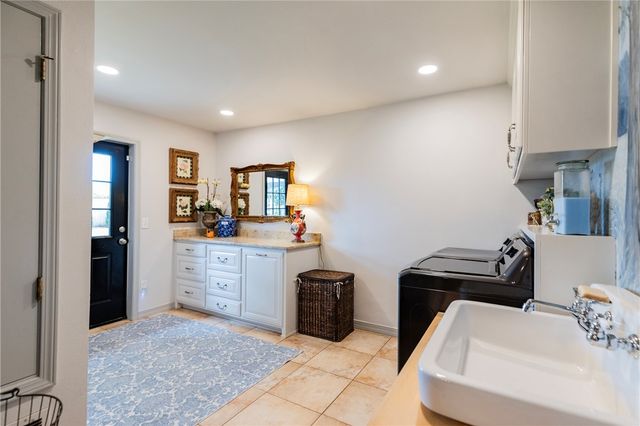 173 San Jose Drive, Springdale, AR 72764