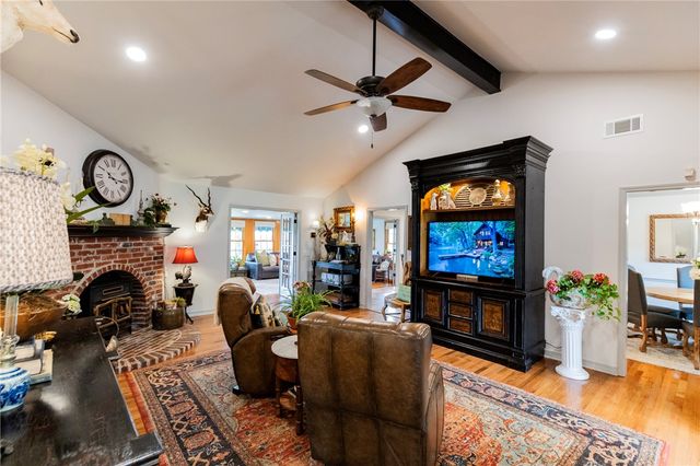 173 San Jose Drive, Springdale, AR 72764