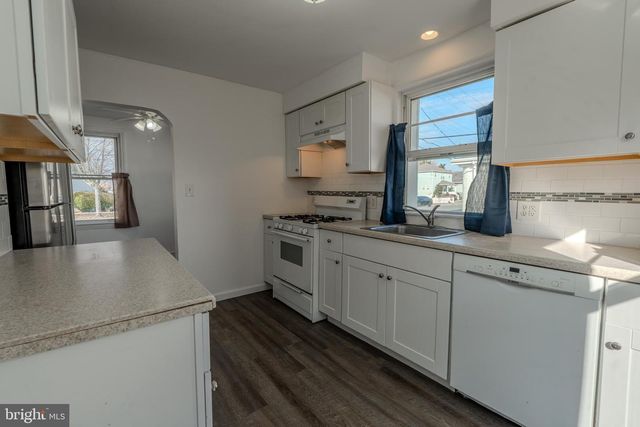 800 ADRIATIC AVE, Atlantic City, NJ 08401