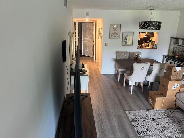 6301 N University Drive, Tamarac, FL 33321