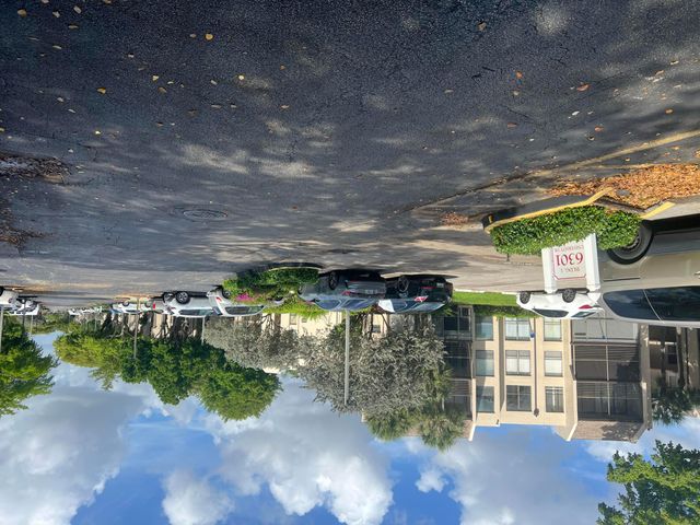 6301 N University Drive, Tamarac, FL 33321