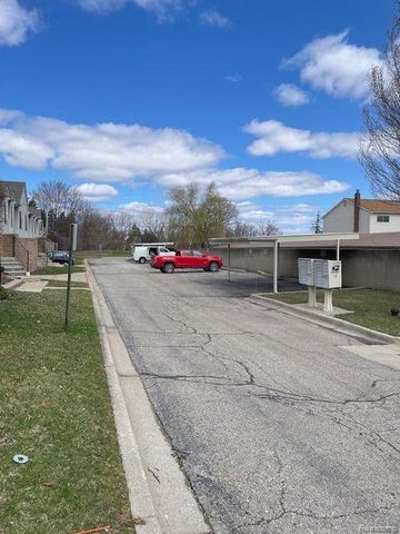 30885 Lee Frank Lane, Madison Heights, MI 48071