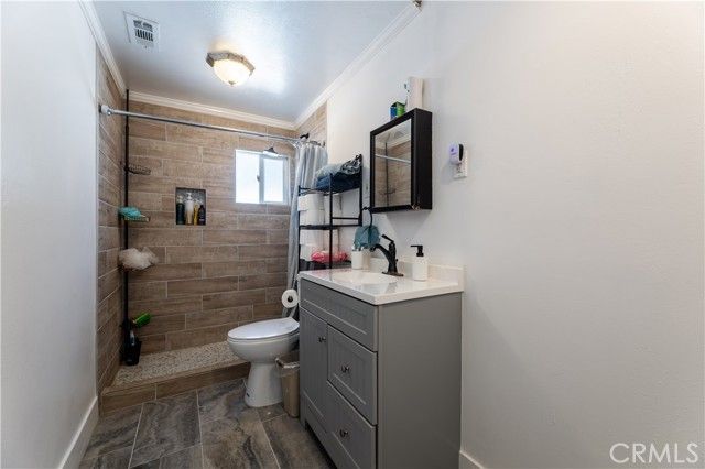 11203 Sheldon Street, Sun Valley (los Angeles), CA 91352