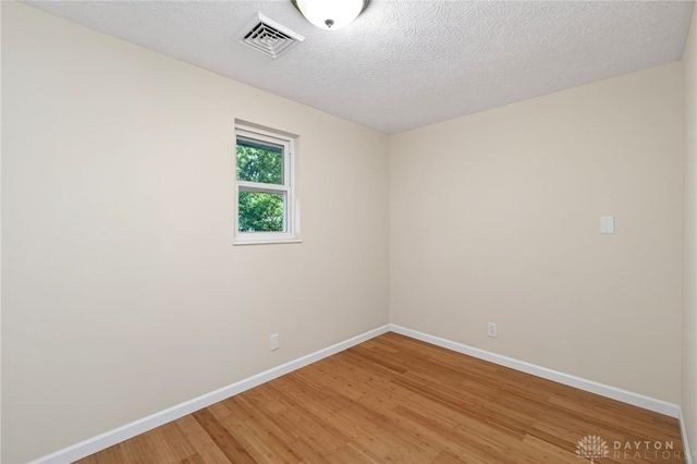 5214 Waverly Street, Fairborn, OH 45324