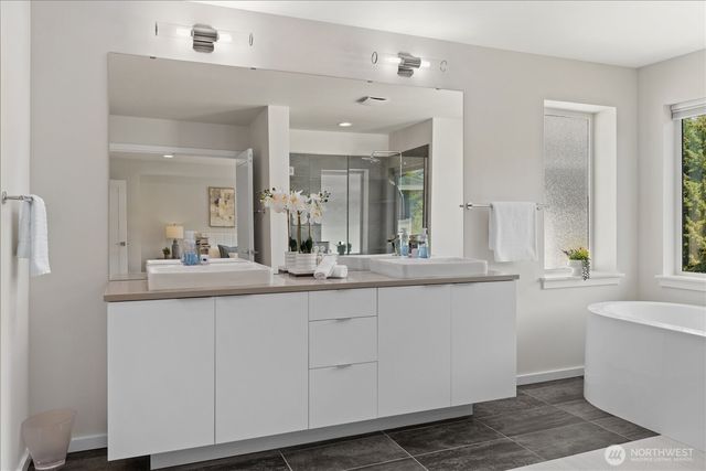8586 121st Place SE, Newcastle, WA 98056