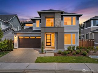 8586 121st Place SE, Newcastle, WA 98056