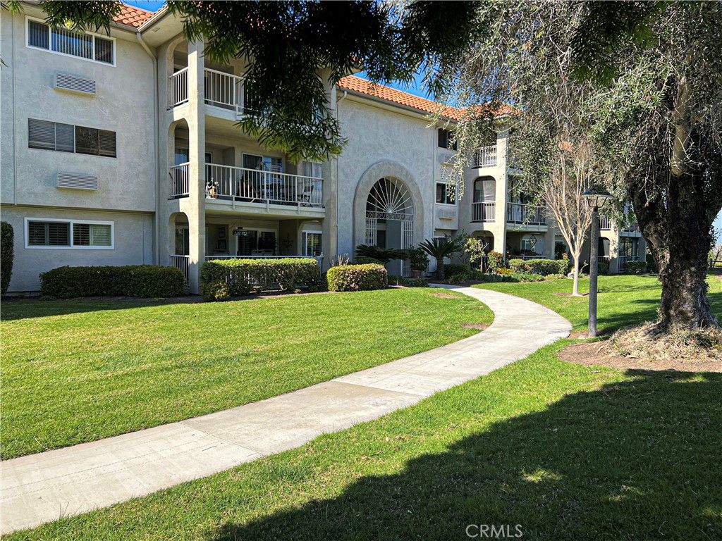 3242 San Amadeo 1A, Laguna Woods, CA 92637 — exterior