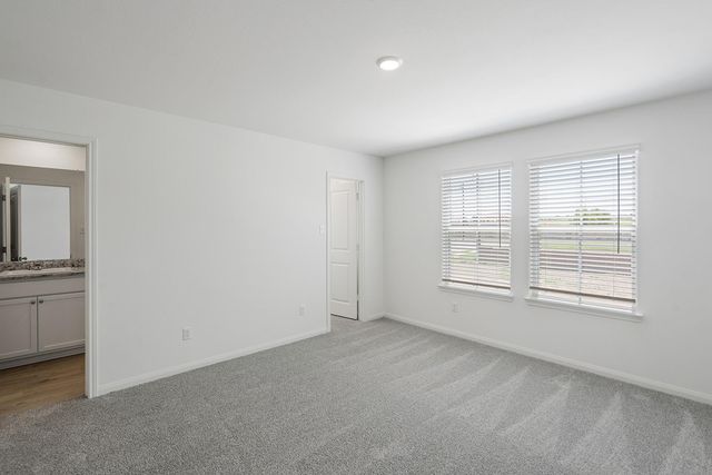 309 Carmel Canyon TRL, Jarrell, TX 76537
