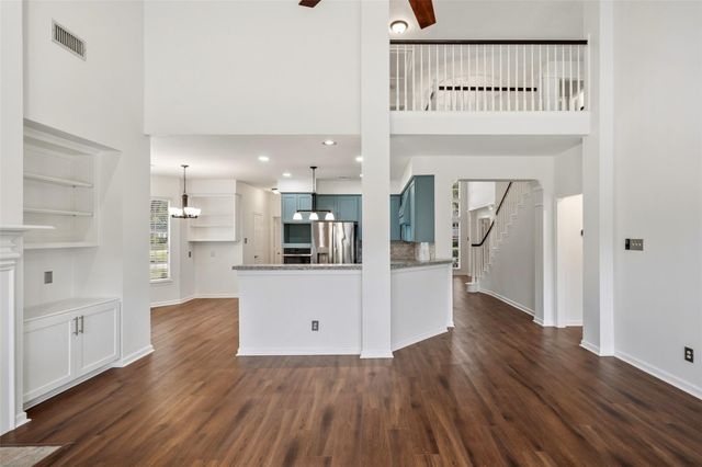 1123 Summer Brook, Sugar Land, TX 77479