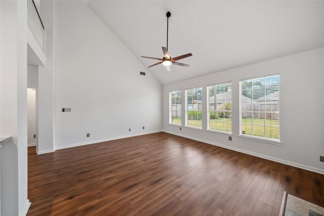 1123 Summer Brook, Sugar Land, TX 77479