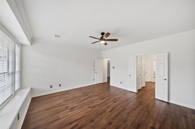 1123 Summer Brook, Sugar Land, TX 77479