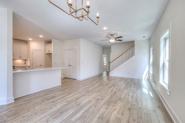 623 Swanston Lane, Gallatin, TN 37066