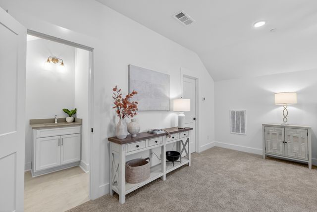 623 Swanston Lane, Gallatin, TN 37066