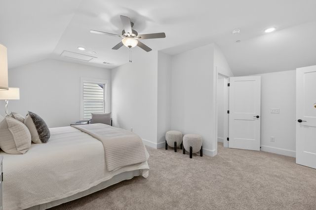 623 Swanston Lane, Gallatin, TN 37066