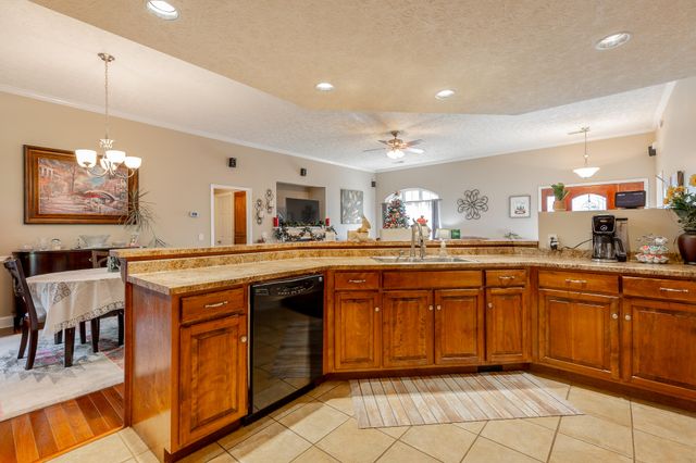 7229 Condra Drive, Harrison, TN 37341