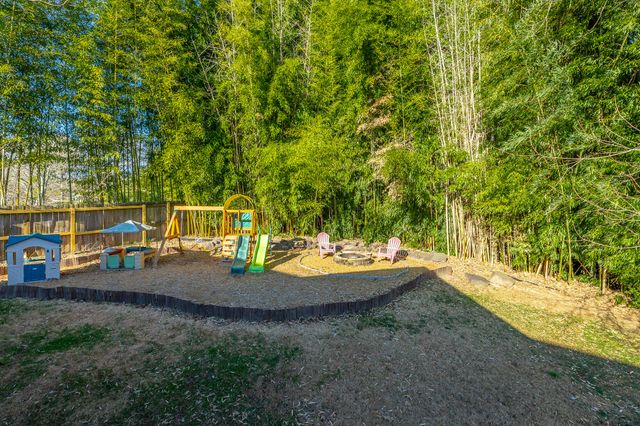 7229 Condra Drive, Harrison, TN 37341