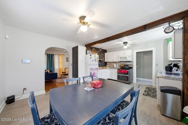 4906 Valley Station Rd, Louisville, KY 40272