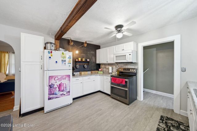 4906 Valley Station Rd, Louisville, KY 40272