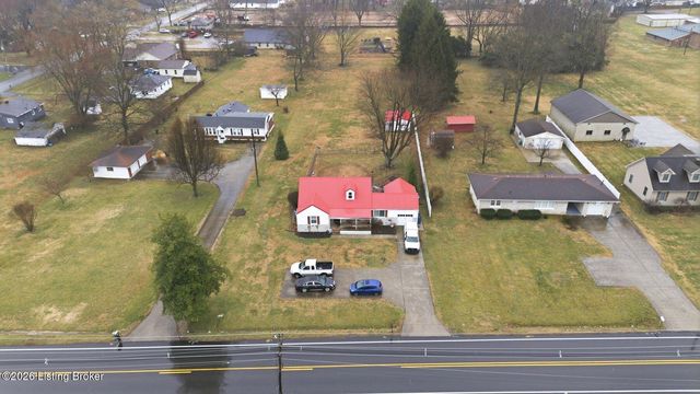 4906 Valley Station Rd, Louisville, KY 40272