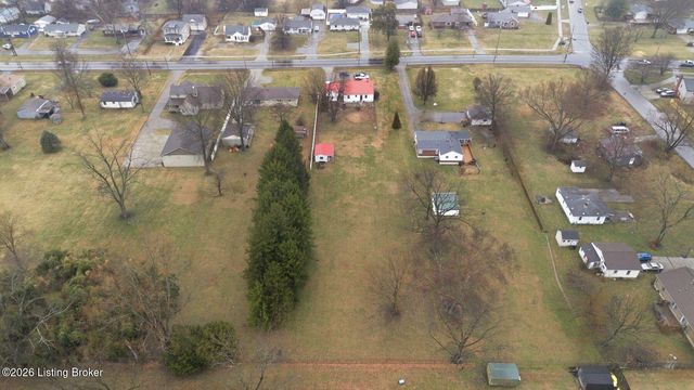 4906 Valley Station Rd, Louisville, KY 40272