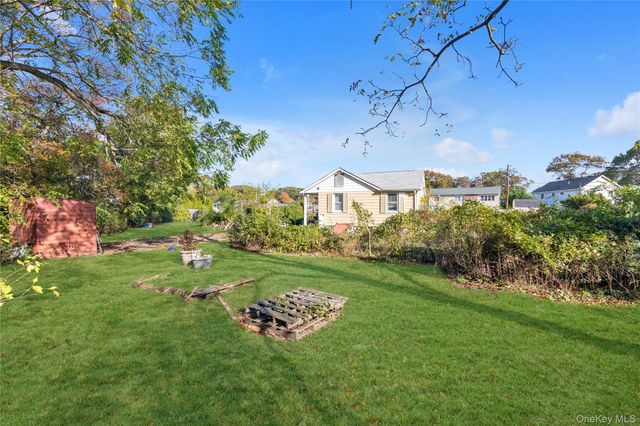 166 & 170 Woodrow Parkway, West Babylon, NY 11704