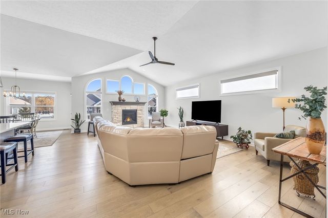 10149 Brookhaven Lane, Brecksville, OH 44141