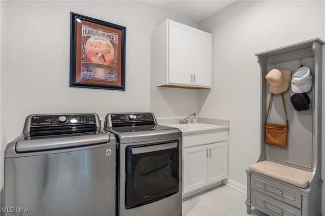 10149 Brookhaven Lane, Brecksville, OH 44141