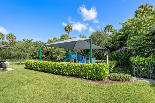 9091 Grand Prix Lane SW, Boynton Beach, FL 33472