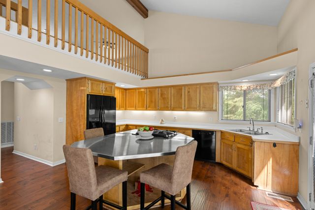 1212 Rosewood Dr, Centerville, TN 37033