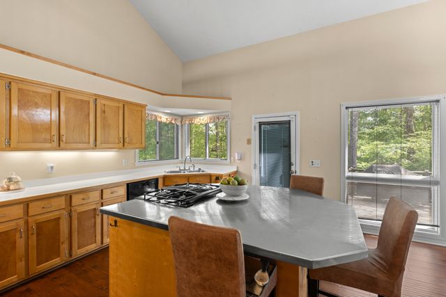 1212 Rosewood Dr, Centerville, TN 37033