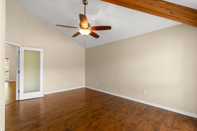 1212 Rosewood Dr, Centerville, TN 37033