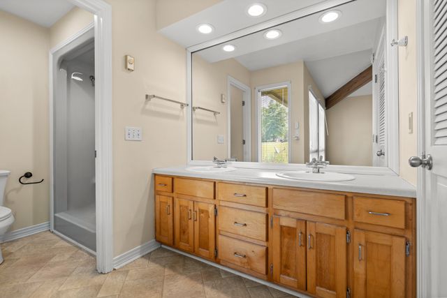 1212 Rosewood Dr, Centerville, TN 37033
