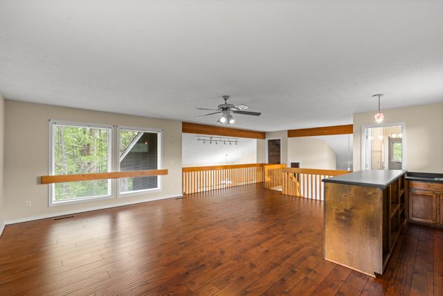 1212 Rosewood Dr, Centerville, TN 37033