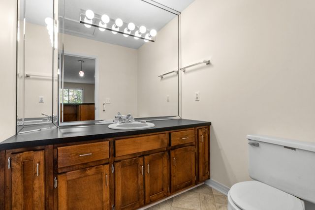 1212 Rosewood Dr, Centerville, TN 37033